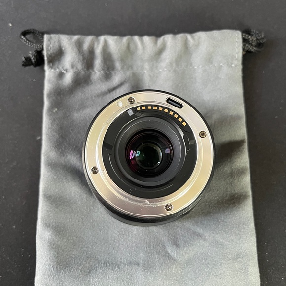 Viltrox 20mm F2.8 FE Full Frame AF Wide Angle for Sony Camera Lens - Picture 6 of 15